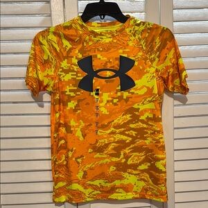 Under Armour Orange and Black Short Sleeve Tee. NWT